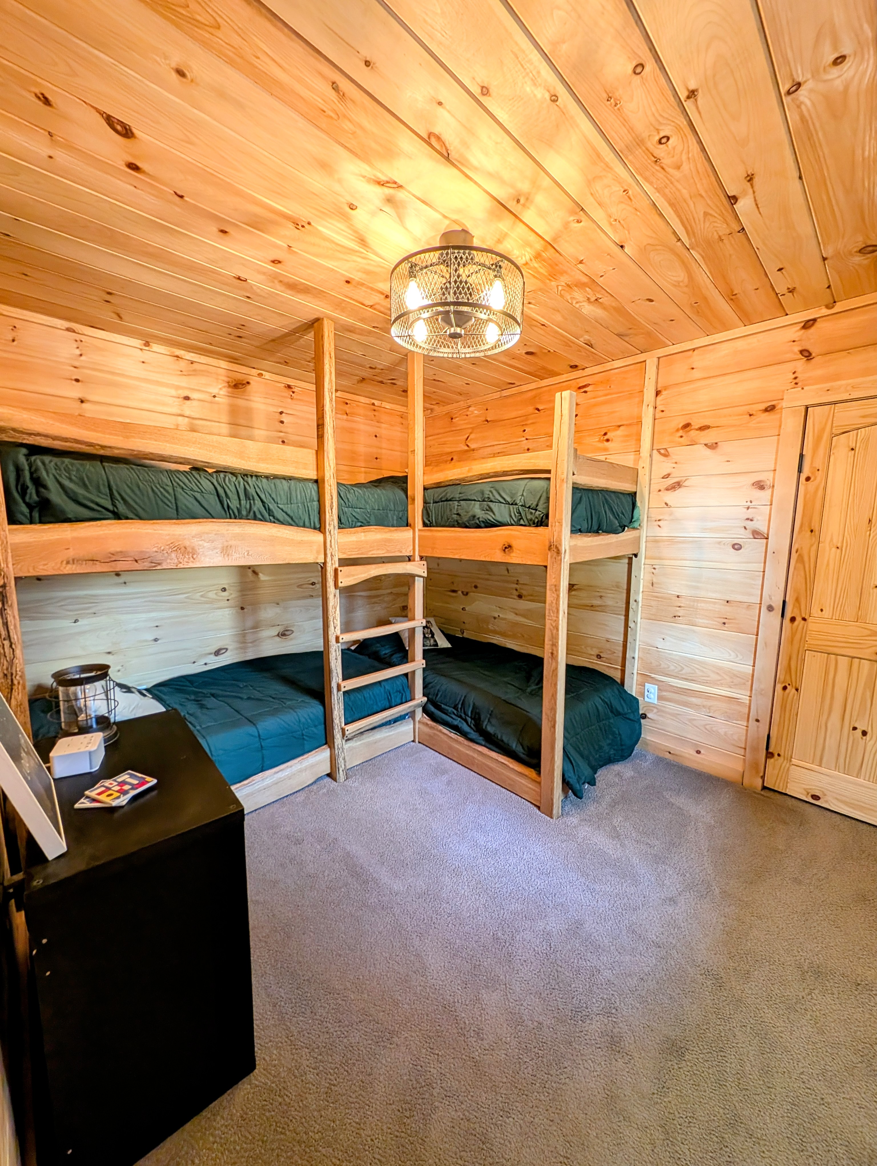 bunk bed room